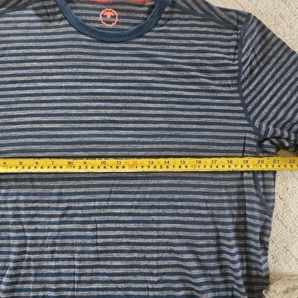 Isobaa Mens Long Sleeve Base Layer Crew Neck 100% Ultrafine Merino Wool - Picture 4 of 4